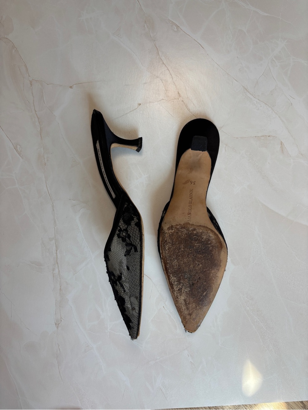 vintage Y2K Manolo Blahnik black lace pointed toe kitten heel - Picture 8 of 8